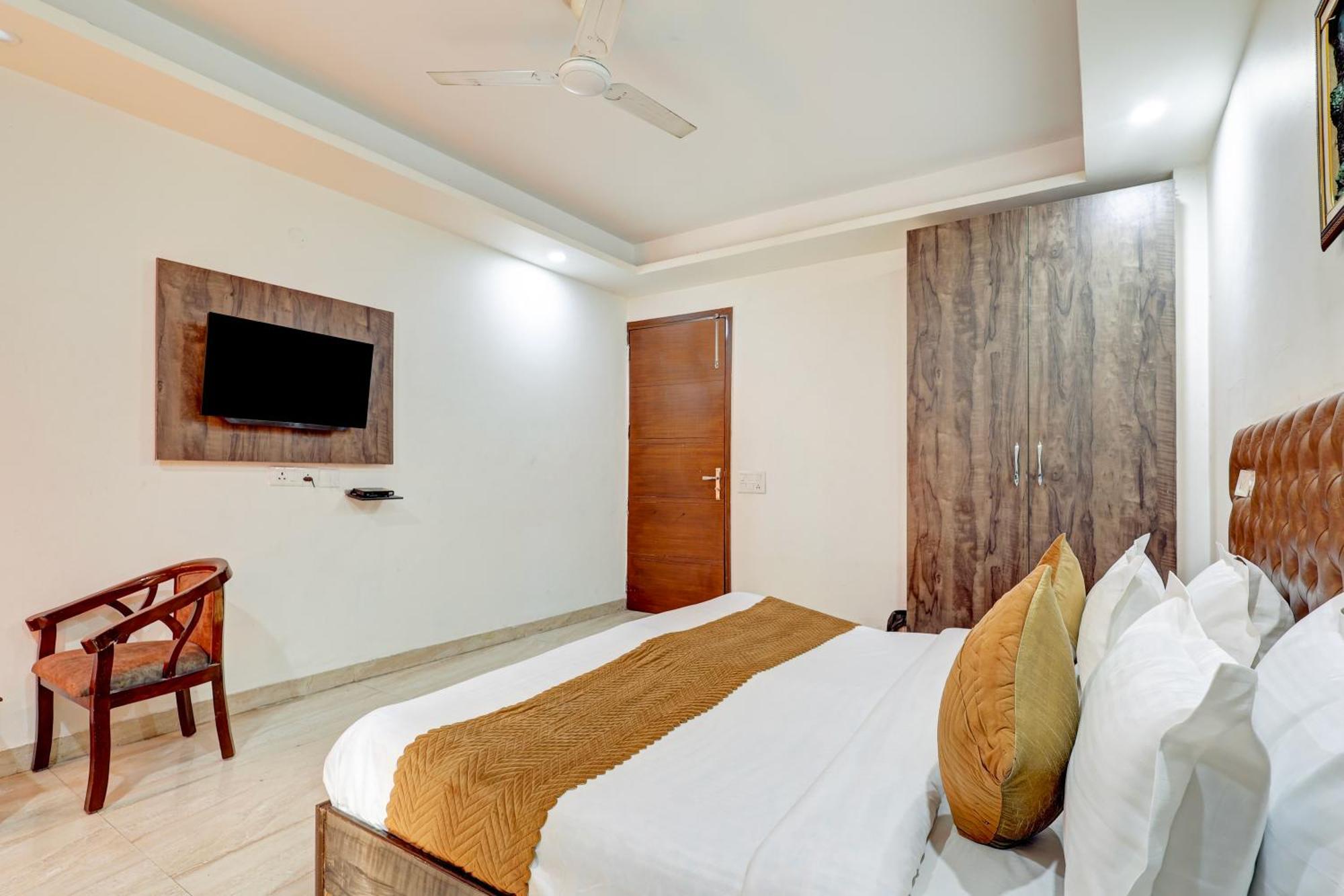 Hotel Aron By The Premium Villa นิวเดลี ภายนอก รูปภาพ